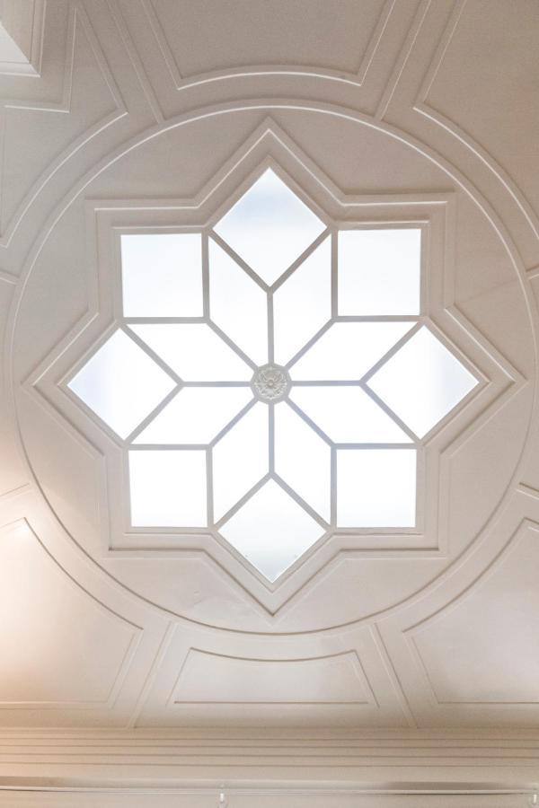Montmartre Hotel ซูริก ภายนอก รูปภาพ